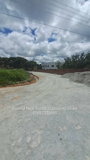 Serviced 2000 m2 Stand in Carrick Creagh — Tarred Road