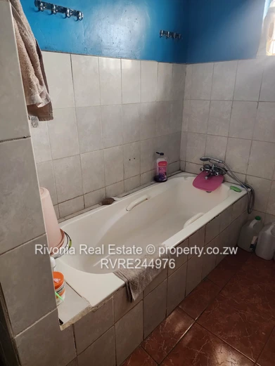 Mainway Meadows 4-Bed Home with Borehole — Harare South