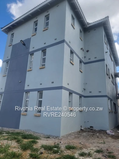 Bright Tiled 3-Bed Flat Budiriro — Modern Kitchen & off plan flats 25000 depo balance in 36 months