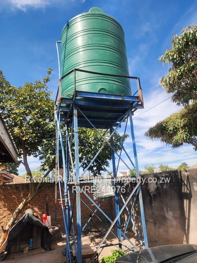 Mainway Meadows 4-Bed Home with Borehole — Harare South