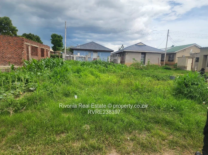 200m² Serviced Stand in Southlea Park — Lush Green Plot